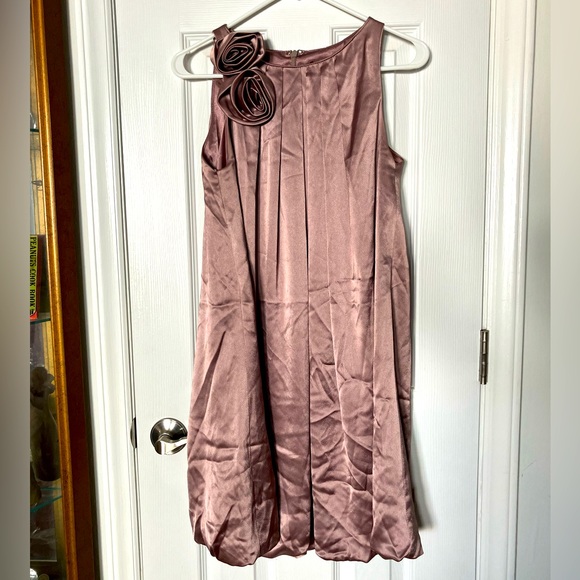 This size 10 Light purple dress perfect for prom - Picture 1 of 3